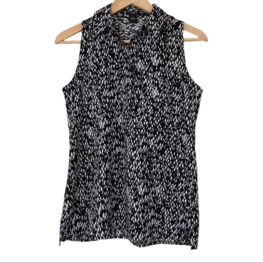 Ann Taylor Black White Sleeveless Blouse Size XS Petite Womans